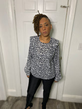 Load image into Gallery viewer, Bold & Beautiful Blouse