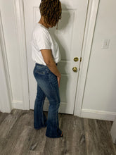 Load image into Gallery viewer, Walk My Way Flare Jeans