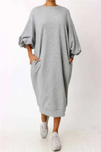 Load image into Gallery viewer, Flauntin Jogger Dress