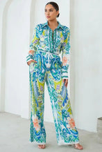Load image into Gallery viewer, Spring Bloom Two Piece Pants Set
