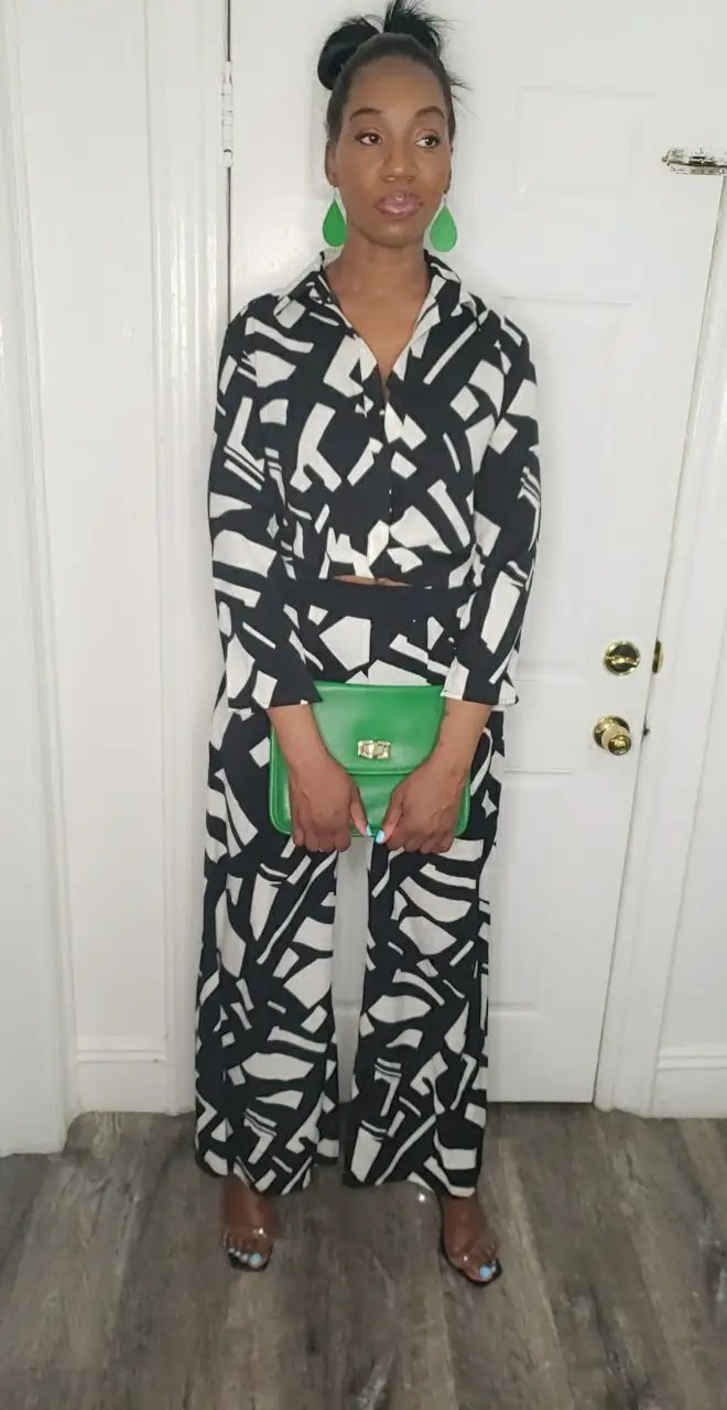 Mezmorized in Elegance Wideleg Pants